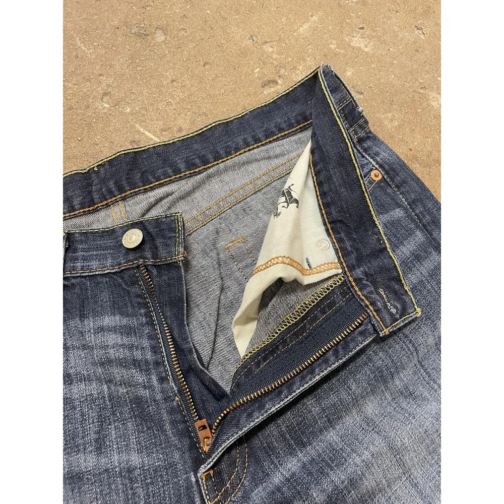 Levis brand levi